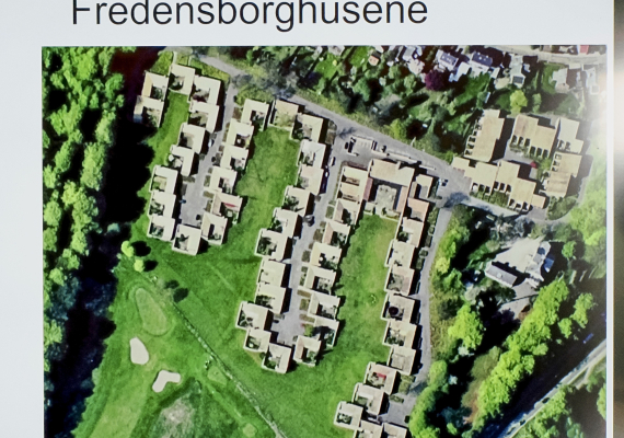 Udflugt til Fredensborghusene og Bagsværd Kirke 8. august 2023